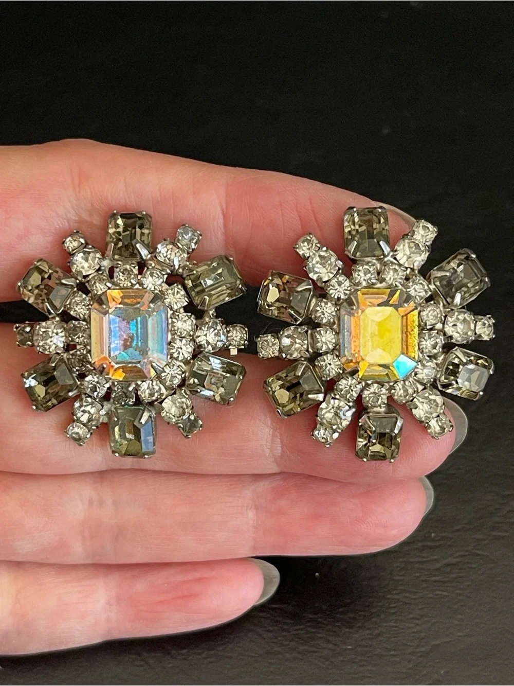 Vintage silver tone rhinestone cuff Links.